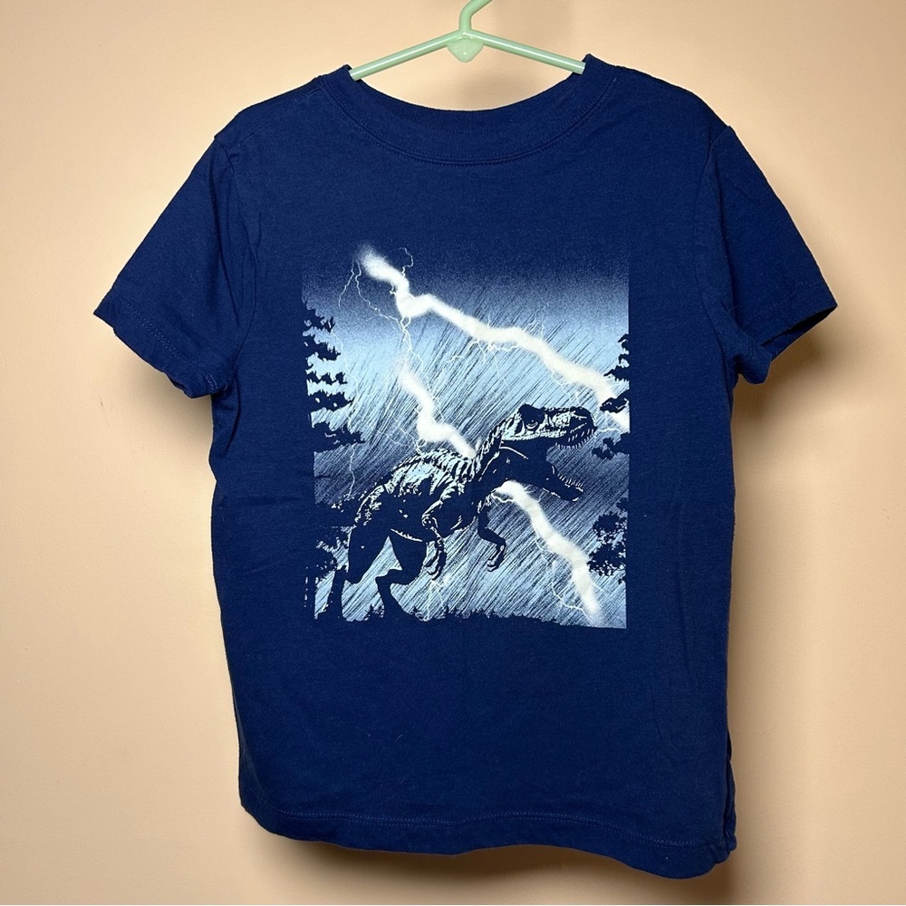 OshKosh Dinosaur Graphic Tee Boys Size 6/7 Navy Blue with Lightning Graphic